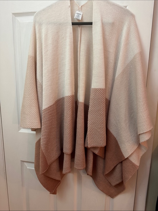 Sweaters - Cozy Two-Tone Cream and Brown Open Front Sweater Wrap